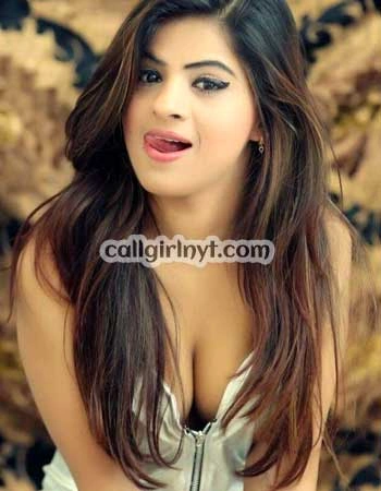 Girlfriend Type Mumbai Call Girl Service